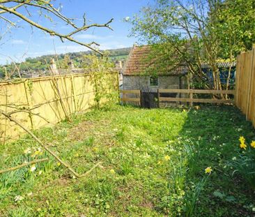 2 bedroom end of terrace house to rent - Photo 5