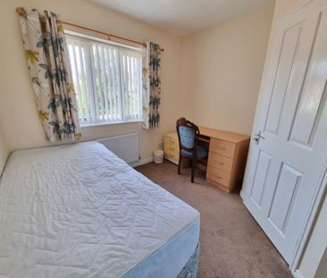 5 Bed Student Accommodation - Photo 3