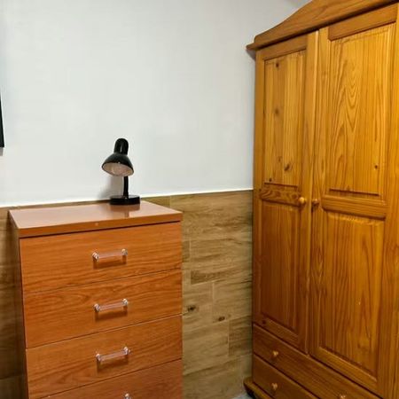 Carretera de Collblanc, Barcelona, Catalonia 08906 - Foto 4