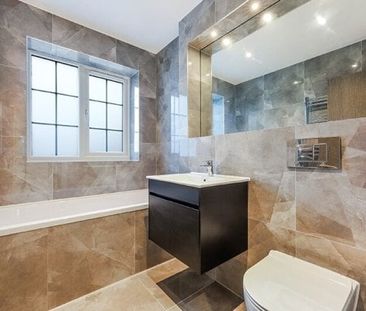 Pinecoat drive, CR8, Property for rent - Photo 2