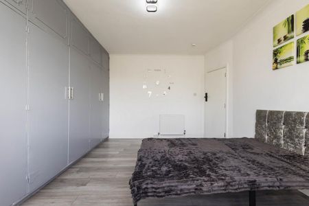 House share to rent - Photo 4