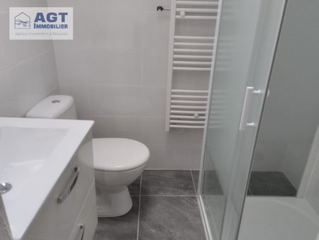 Location Maison 2 pièces 42m² BEAUVAIS 60000 - Photo 5