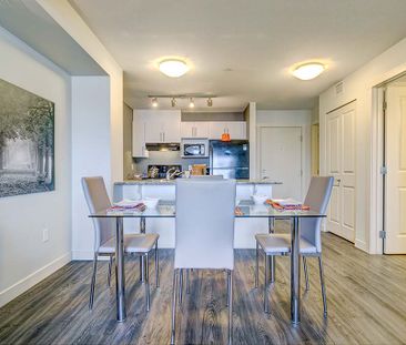 Emerald Hills - Photo 3