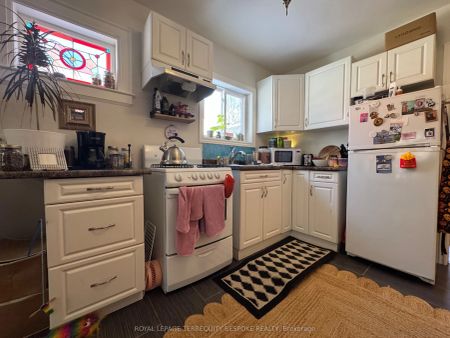 19 Lewis Street #Main #2 - Photo 4