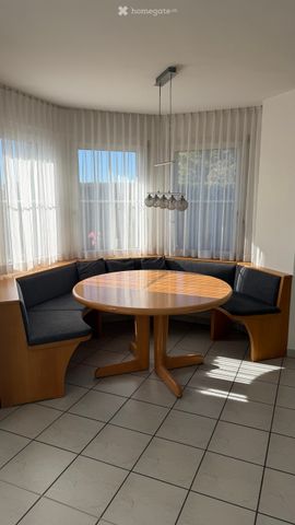 Attraktive 2.5-Zimmer-Einliegerwohnung mit Gartensitzplatz, eigener Waschküche und Weitsicht - Photo 3