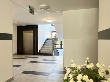 Duży Balkon | Zamknięte Osiedle | Cicha Okolica - Zdjęcie 2