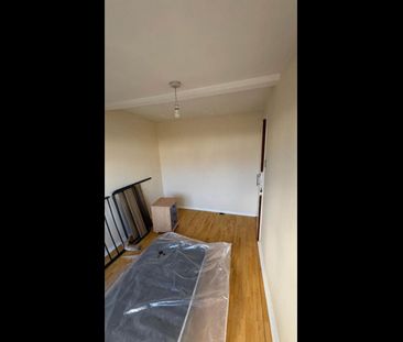 Room in a Shared House, Welbeck Avenue, SO17 - Photo 1