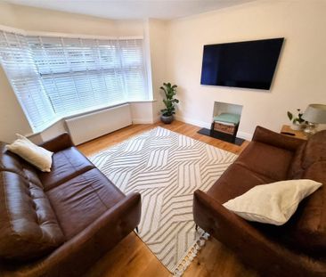 Alexandra Road, Poole - Photo 3