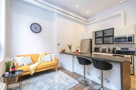 For Lease - 220 Dundurn Street Unit# 328, Hamilton, Ontario - Photo 3