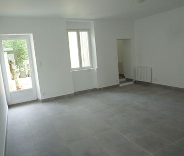 Location Maison 2 pièces 52m² COGNAC 16100 - Photo 5