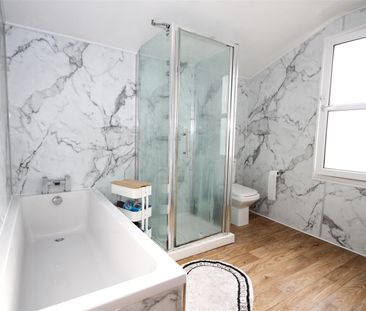 5 bed terraced house to rent in Rudthorpe Road, Bristol, BS7 - Photo 3