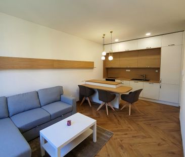 Pronájem bytu 2+kk v osobním vlastnictví 66 m², Praha 3 - Žižkov - Photo 2