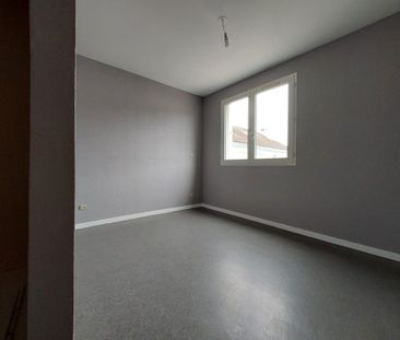 Location Appartement T3 Duplex, POITIERS, Centre-Ville - Photo 3