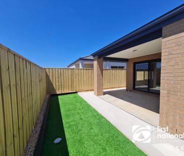 11 Prunus Crescent, 3336, Fraser Rise Vic - Photo 6