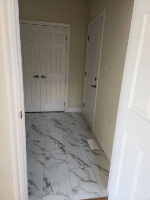 Detached Home For Lease | E9056430 - Photo 1