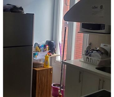 For Lease - 475 Bathurst Street Unit# 202, Toronto, Ontario - Photo 1