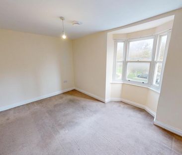 5 bedroom flat to rent - Photo 3