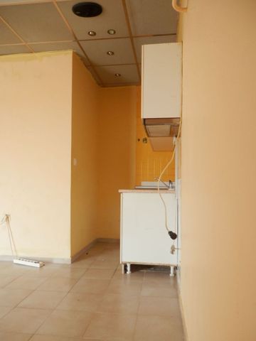 Studio/Γκαρσονιέρα για ενοικίαση 40 Εκκλησιές (40 Εκκλησιές - Ευαγγελίστρια) - Φωτογραφία 4