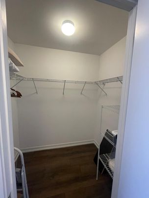 For Lease - 2520 Eglinton Avenue Unit# 810, Mississauga, Ontario - Photo 1