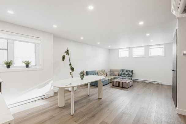 2801 Rue Jasmin - Photo 1