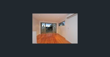 Quality townhouse - Photo 3