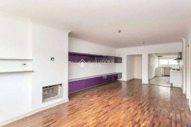 Apartamento com 3 quartos e 102m² para alugar em Auxiliadora, Porto Alegre. - Photo 1