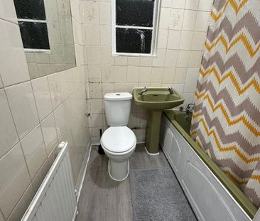 Room in a Shared Flat, High Road, N15 - Photo 1