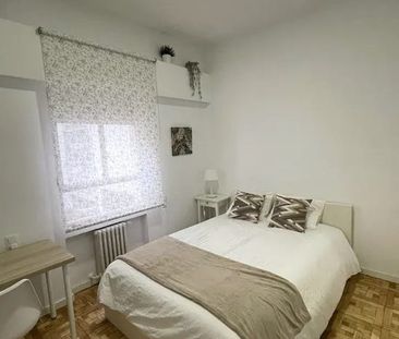 Calle de Bravo Murillo, Madrid, Community of Madrid 28020 - Photo 4