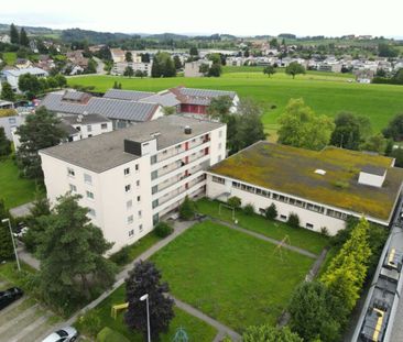 Schöne 3 Zimmer Wohnung mit langem Balkon, Geschirrspüler und nähe ... - Photo 6