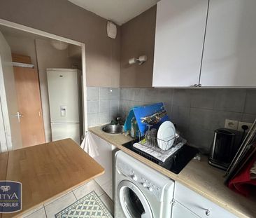 Location Appartement 2 pièces 47m² VILLEFRANCHE SUR SAONE 69400 - Photo 3