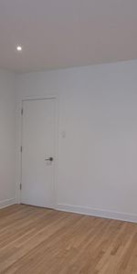 2105 Chomedey Street - Photo 4