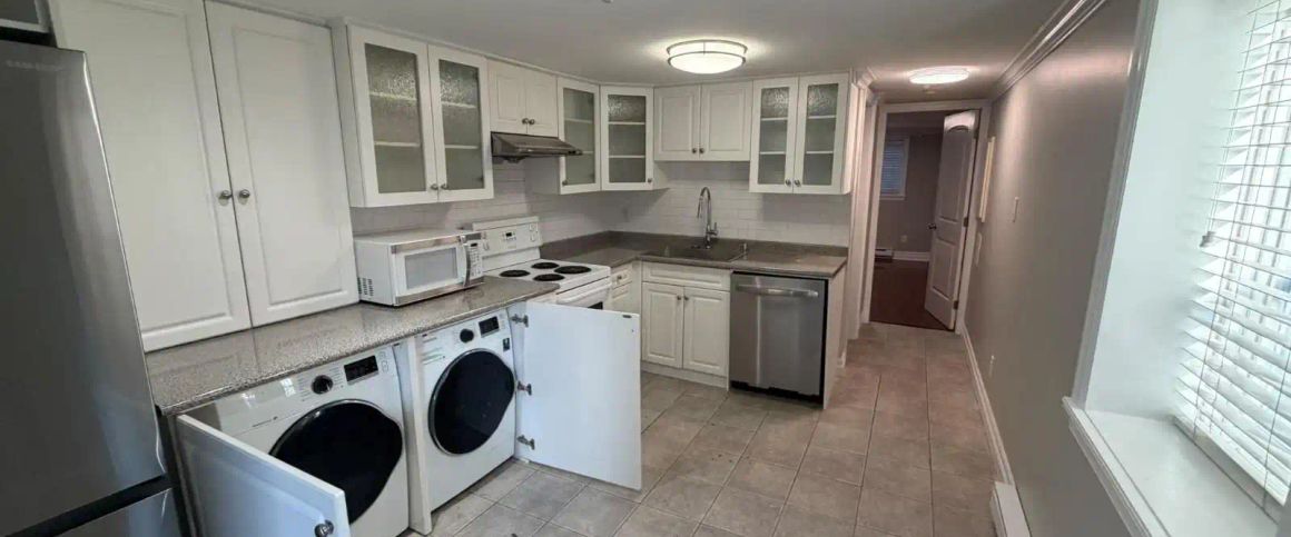 4585 COMMERCIAL STREET — 1 Bedroom - Photo 1