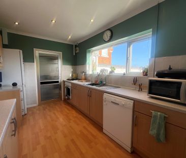 3 bedroom house to rent - Photo 2