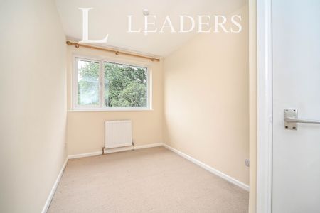 3 bedroom house to rent Grange Gardens, Sharnbrook, Bedford, Bedfordshire, MK44 - Photo 4