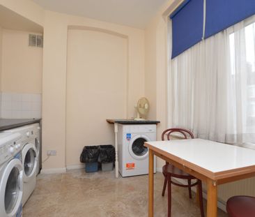 Studio Flat to rent - Woolstone Road, London, SE23 - Photo 3