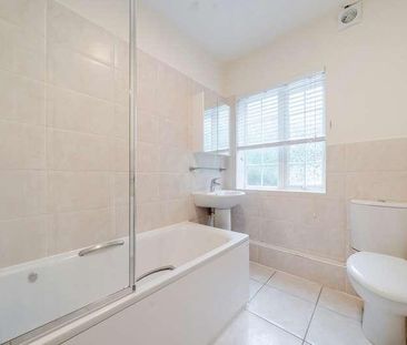 Old Heath Road, Weybridge, Surrey, KT13 - Photo 6