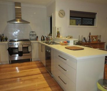 Modern Living with All the Essentials - Photo 4