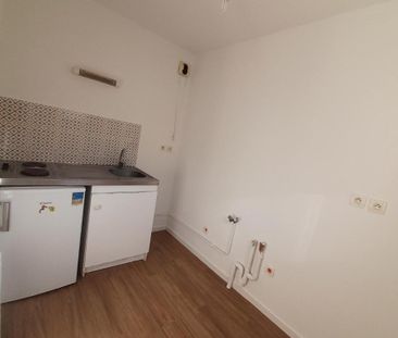 Location Appartement 1 pièce 28m² NANTES 44100 - Photo 2