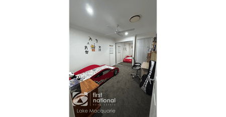 Charming and Spacious 4-Bedroom Home - Photo 3