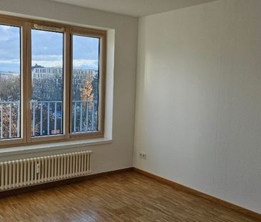 Helle 3-Zimmer Wohnung wartet auf neue Bewohner! Wohnberechtigungss... - Photo 4