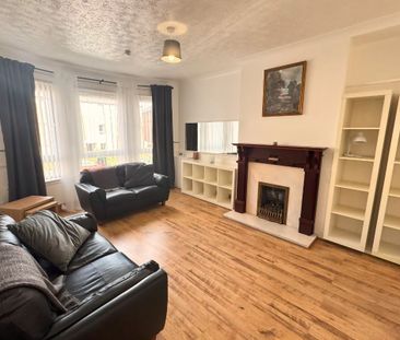 2 Bed, Upper Cottage Flat - Photo 3