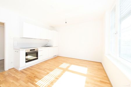 Lichtdurchflutete 2 Zimmerwohnung mit Wohlfühlfaktor - verfügbar ab 01.03.2026! - Photo 2