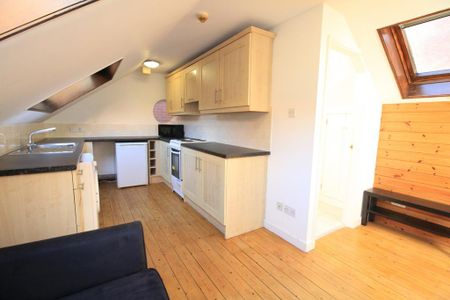 1 bedroom flat to rent - Photo 3