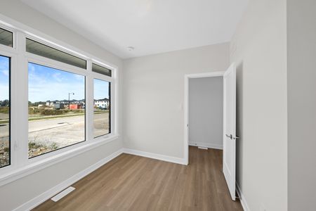 For Lease - 1068 Dobbie Street, Brockville, Ontario - Photo 3