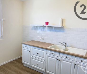Location Appartement 2 pièces 45m² TROYES 10000 - Photo 1