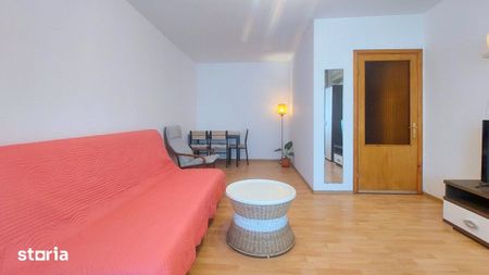 Inchiriere 2 camere: ultracentral-Sala Palatului, decomandat, complet - Fotografie 2