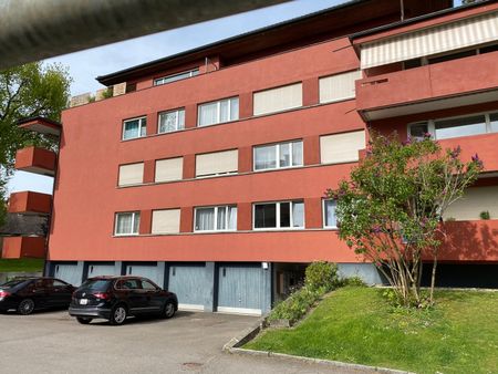 "Tolle 3-Zimmerwohnung mit grosszügiger Dachterrasse!" - Photo 2