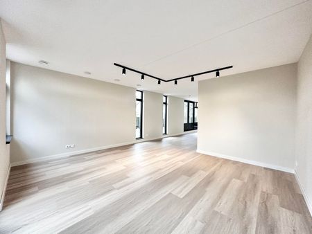 Appartement te huur: Kometensingel 90-B 1033 BX Amsterdam - Photo 3