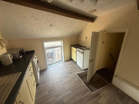 1 bedroom apartment to rent - Photo 4