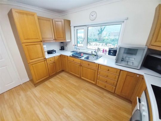 Cwmbach Road, ABERDARE - Photo 1